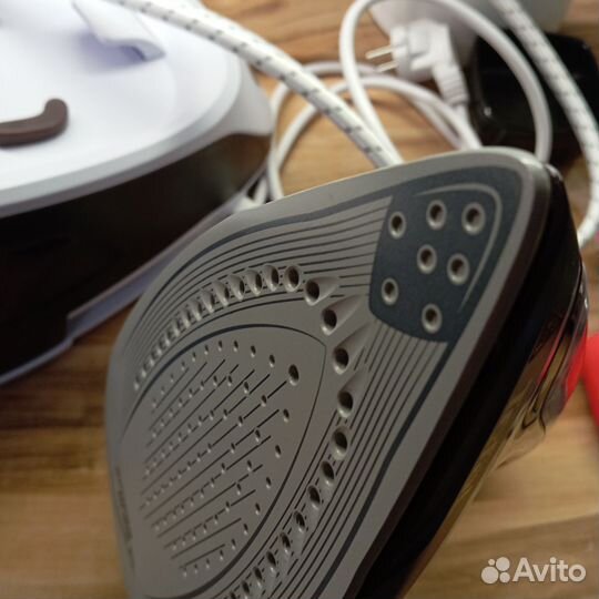 Парогенератор Теfal новый