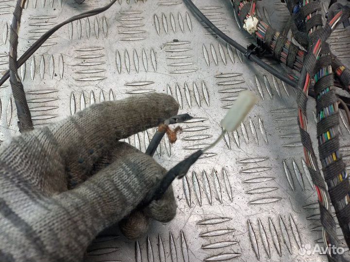 Проводка (коса) салонная Chery M11 A3 1.6 SQR481F