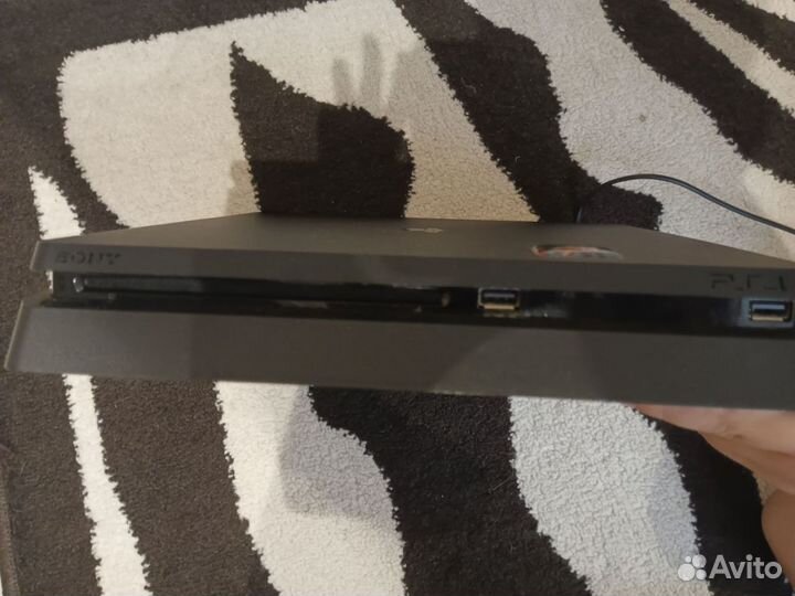 Игровая приставка ps4 slim с играми