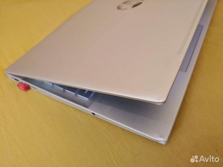 Ноутбук hp pavilion 15eh0000nl