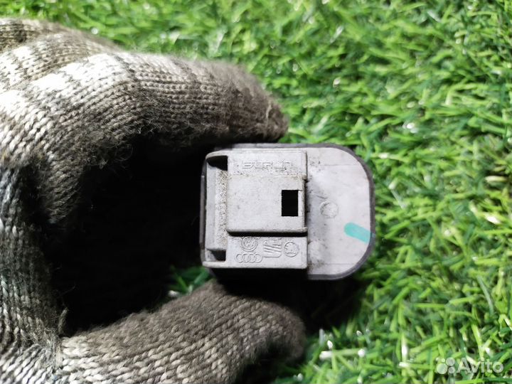 Блок Управления Зеркалами Volkswagen Passat (B6) V