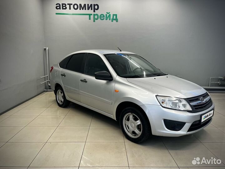 LADA Granta 1.6 МТ, 2015, 150 000 км