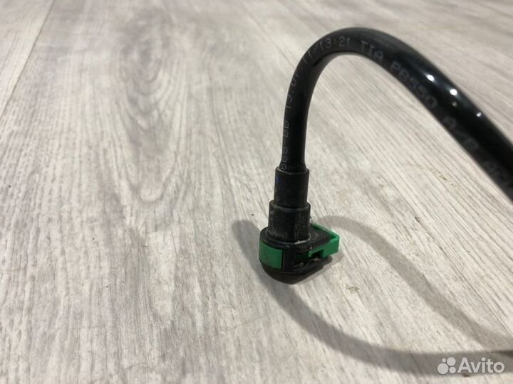 Трубка абсорбера Ford Focus 3 pnda 2011