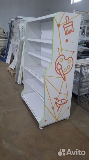 Стеллаж для товара в магазин