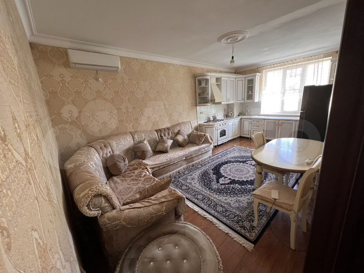 1-к. квартира, 54 м², 1/5 эт.