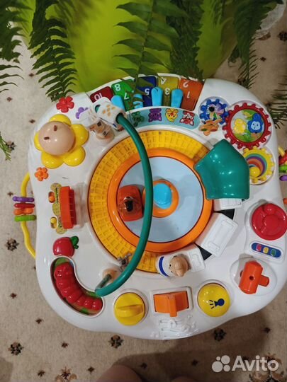 Развивающий столик жирафики мир приключений