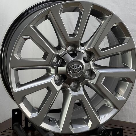 Литые диски Toyota 7.5×R18 6×139.7