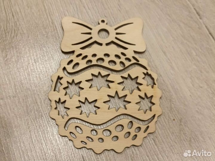 Новогодние украшения