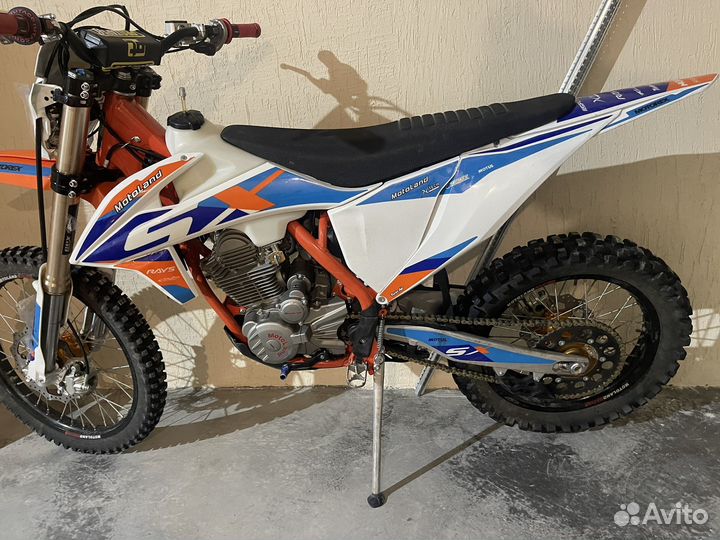 Мотоцикл Кросс Motoland SX250