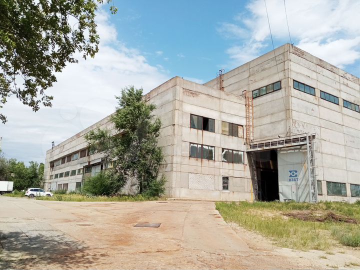 Свободного назначения, 12000 м²