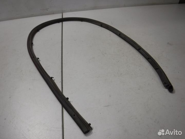 Уплотнитель проёма Citroen C5