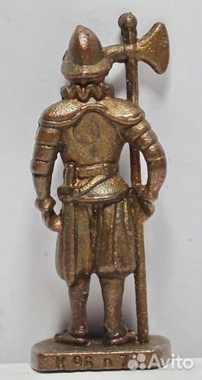 Фигурка металлическая Швейцарского солдатика