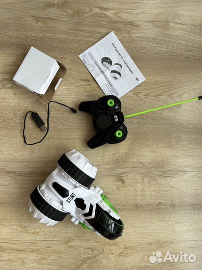 Игрушка машина перевертыш