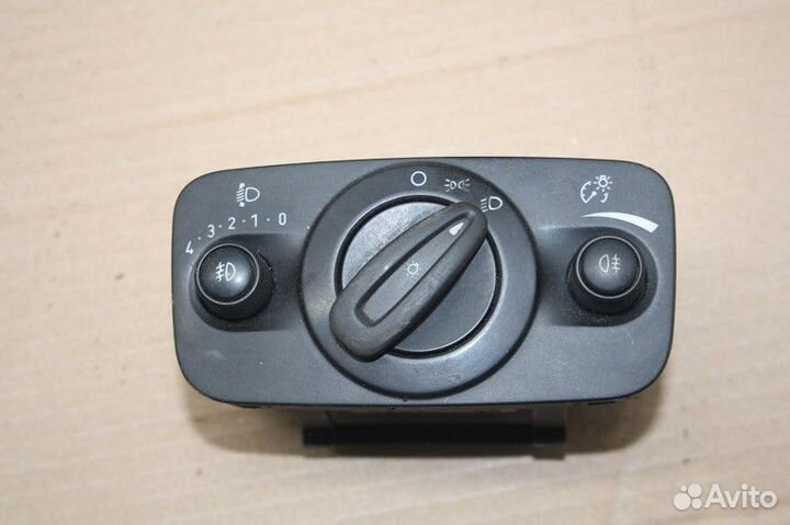 Переключатель света фар ford kuga II 2012