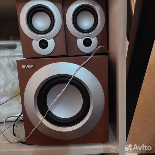 Колонки с самбуфером