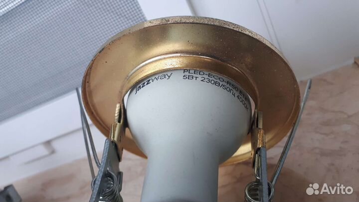 Точечные светильники 6шт