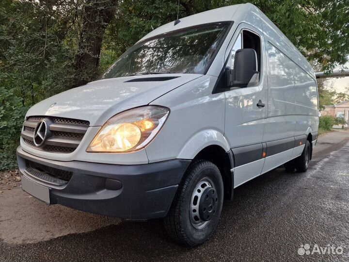 Mercedes-Benz Sprinter, 2011