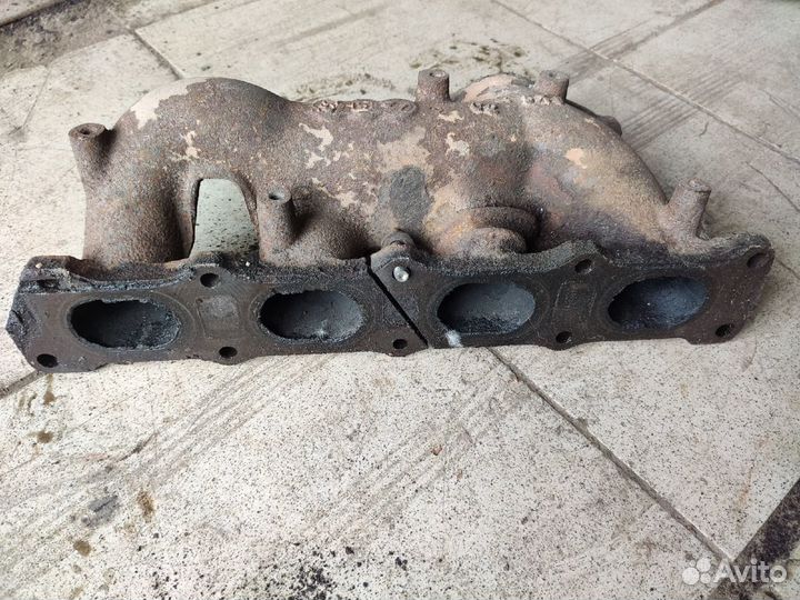 Коллектор выпускной Peugeot 406