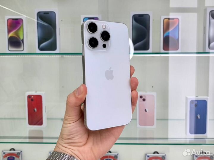 iPhone Xr в корпусе 15 Pro White Titanium