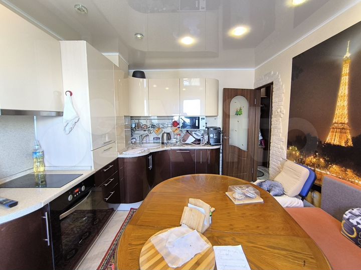 3-к. квартира, 67 м², 2/5 эт.