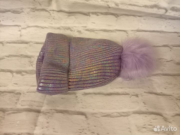 Шапка с помпоном