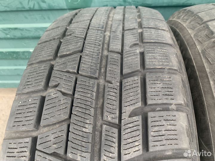 Yokohama Ice Guard IG50+ 215/60 R17 96Q