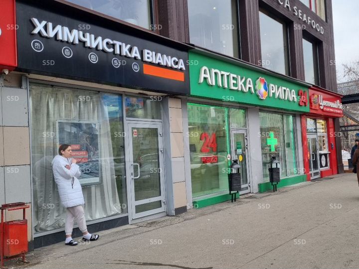 Сдам торговое помещение, 219.2 м²