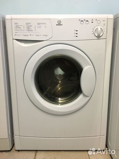 Узкая стиральная машина Indesit (33 см)