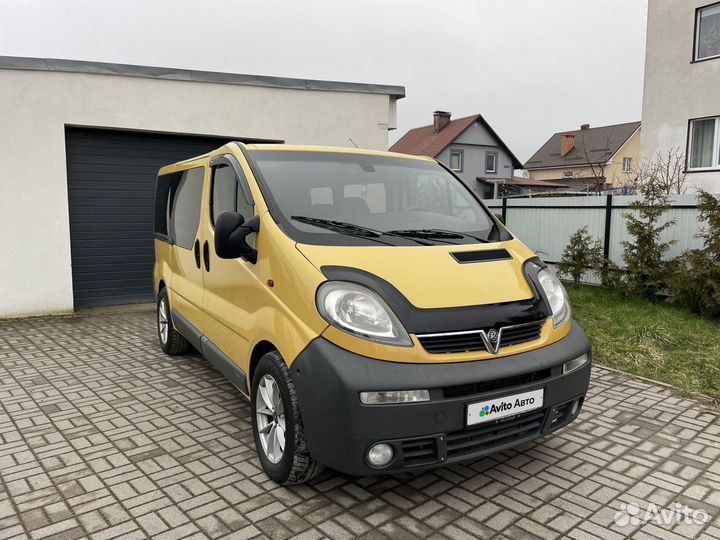 Opel Vivaro 2.5 МТ, 2006, 257 623 км