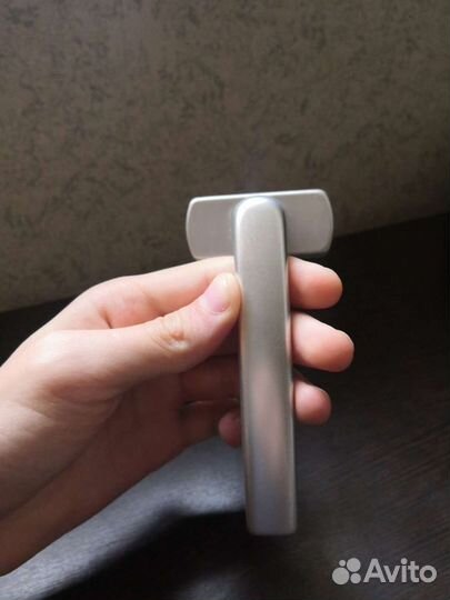 Железные ручки для окон и дверей балкон