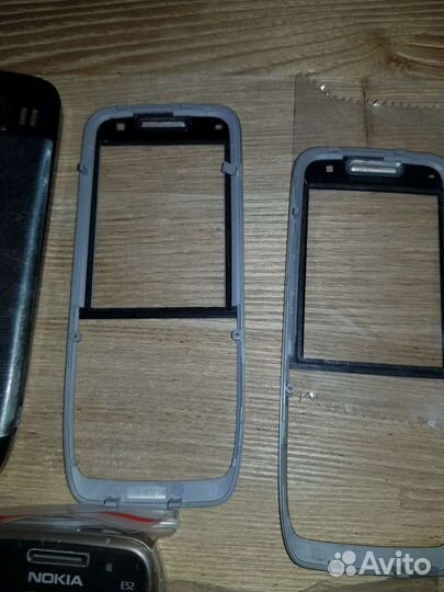 Оригинальные запчасти Nokia e52