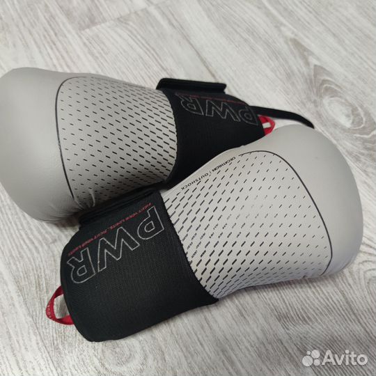 Боксерские перчатки детские 8 oz