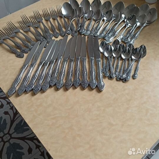 Столовые приборы