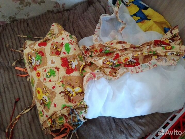 Бортики и балдахин