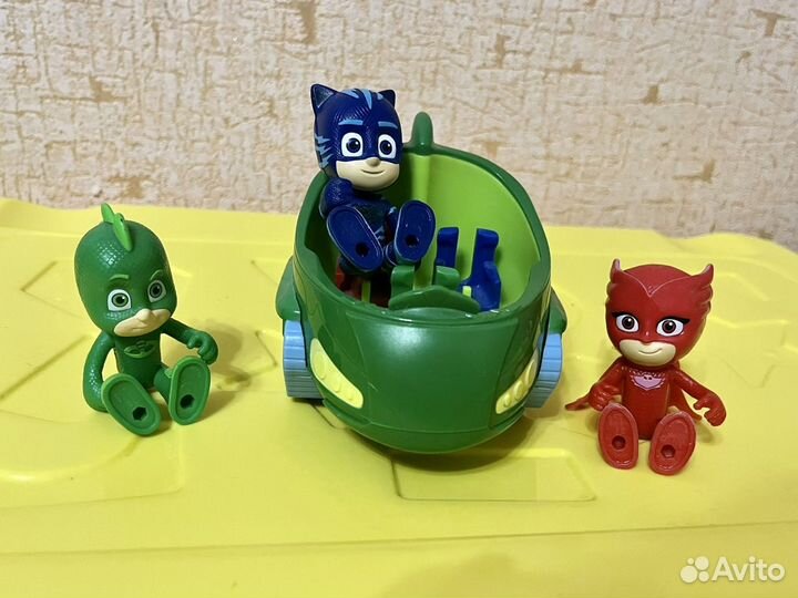 Герои в масках, Гекко,гекко мобиль