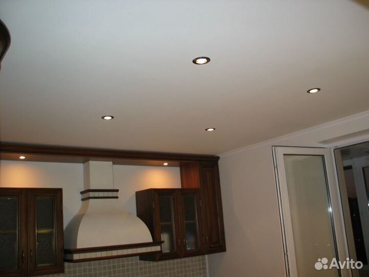 Монтаж натяжных потолков