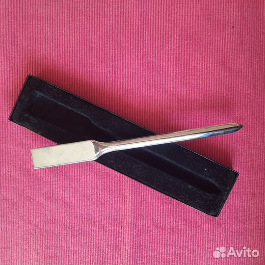 Разрезной нож для книг, бумаг и конвертов