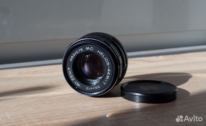 Объектив Helios 44M-7