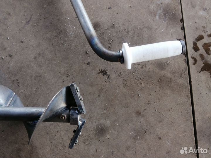 Ледобур для зимний рыбалки Титановый