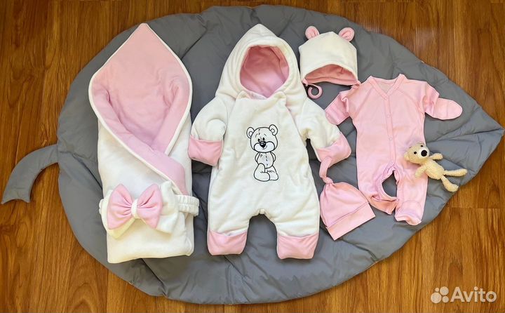 Набор на выписку из роддома весна