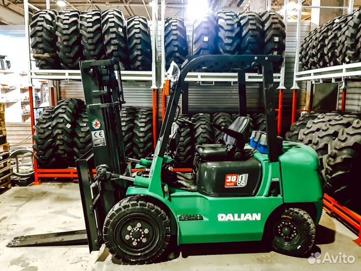 Вилочный погрузчик Dalian CPCD30DB, 2023