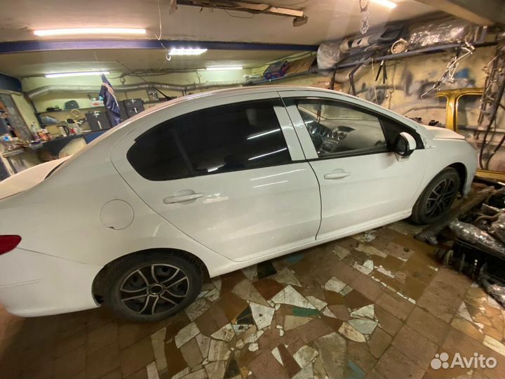 Разборе Peugeot 408, АКПП на запчасти