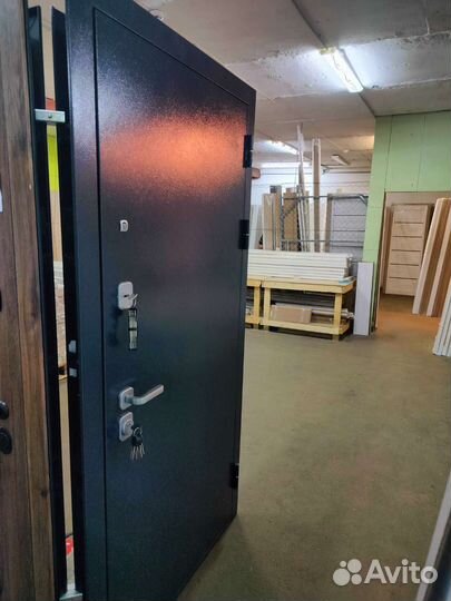 Входная дверь Толстяк зеркало 960 правое