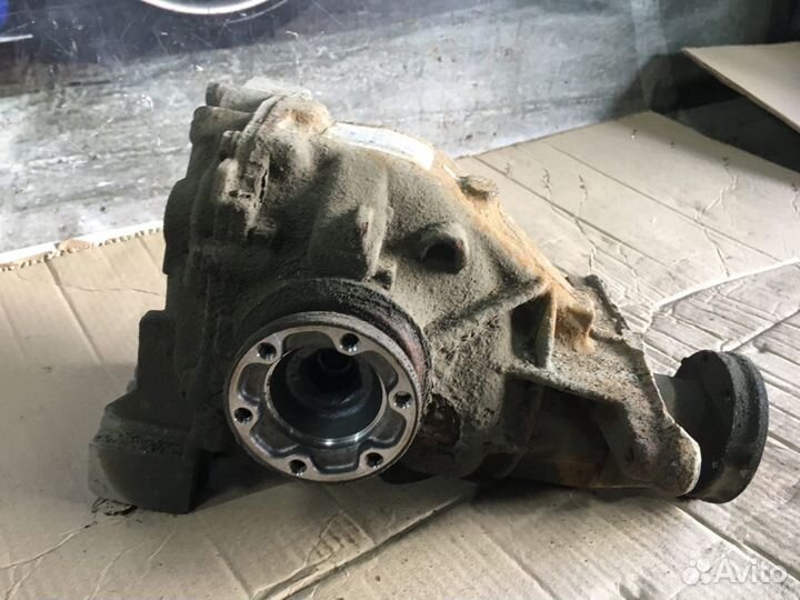 Редуктор задний в сборе 3.46 BMW 5 E60