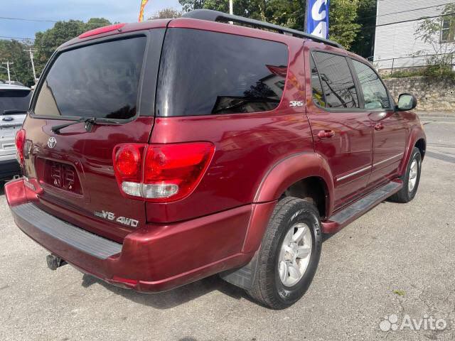 В разборе Toyota Sequoia 2006 год