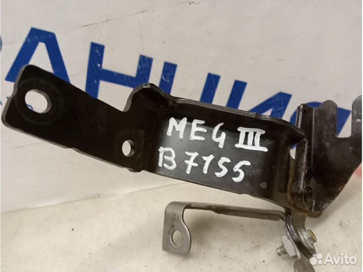 Кронштейн, 223675771R renault megane 3, 3049999