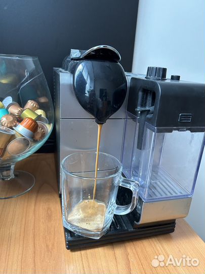 Кофемашина капсульная De'Longhi Nespresso