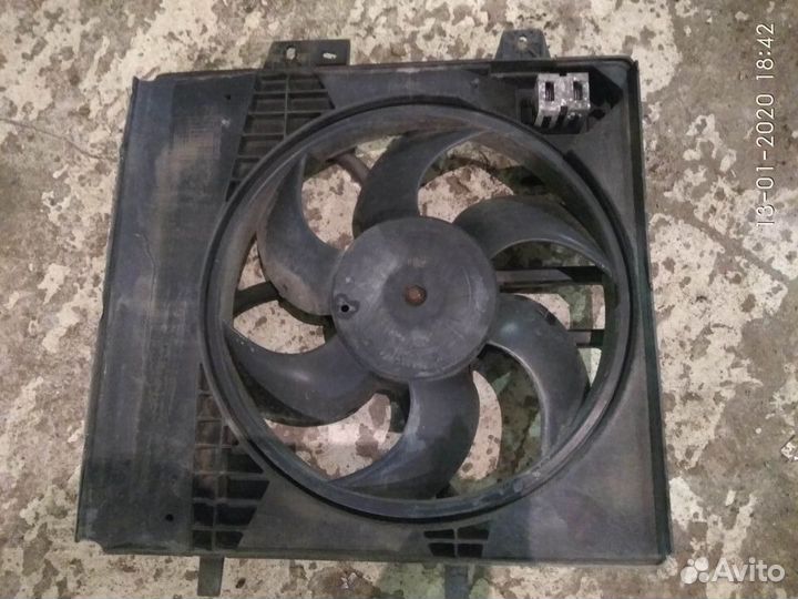 Вентилятор на Пежо 207 2008 года