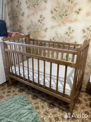 Детская кроватка качалка