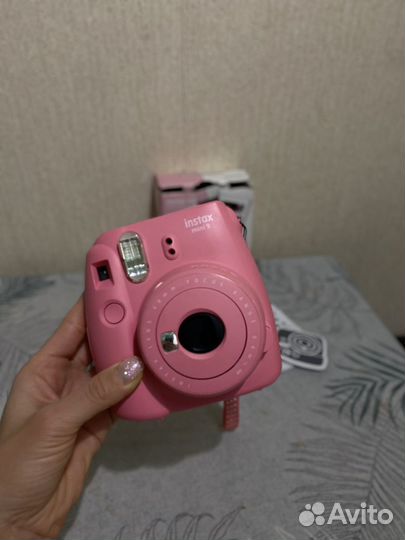 Плёночный фотоаппарат Fujifilm Instax mini 9